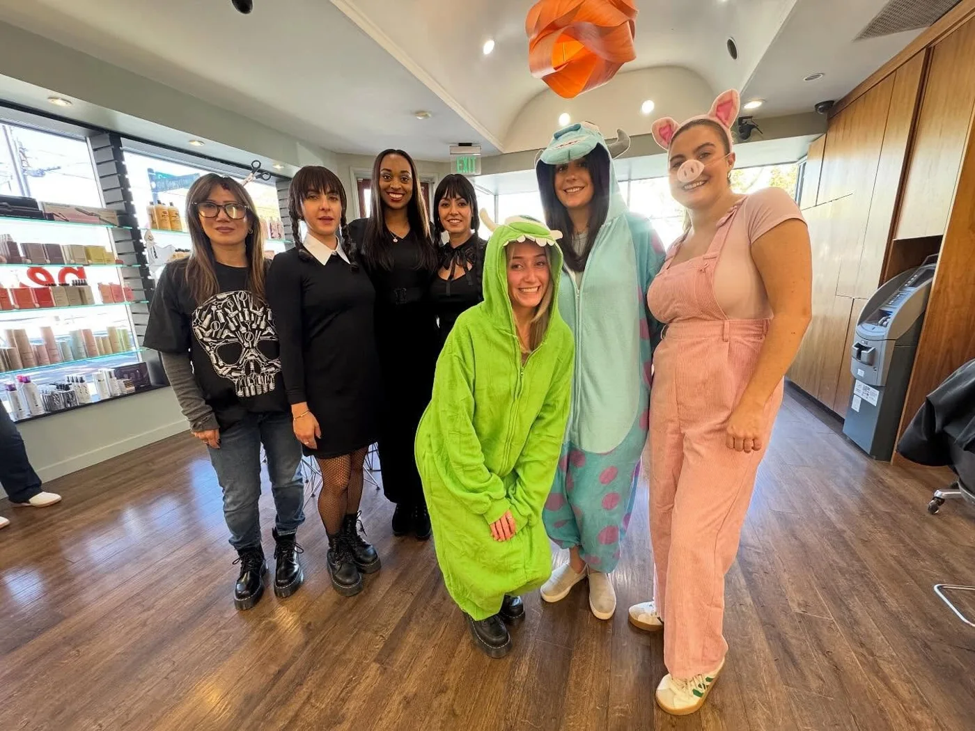 BēTrū salon, business photo 4