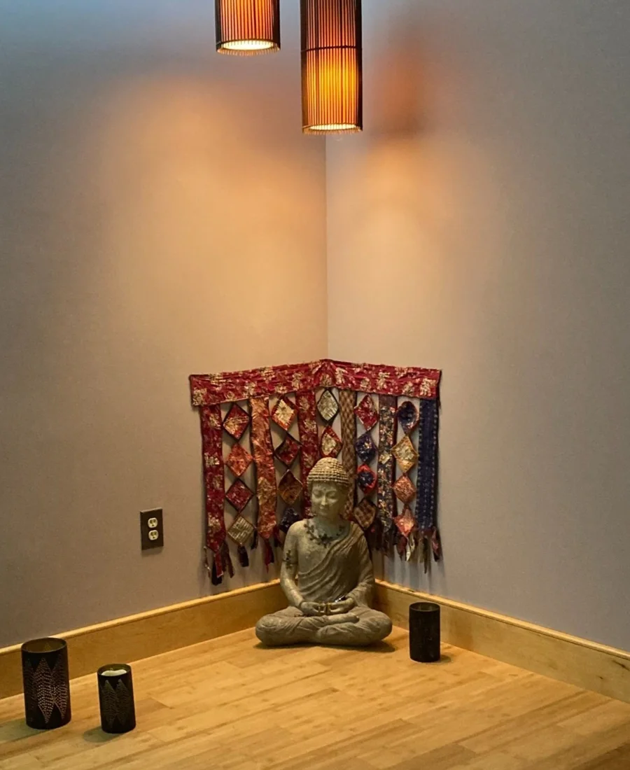 Simon Says Yoga business photo